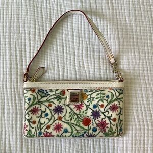 Rare Vintage Dooney & Bourke Floral Wallet Purse Wristlet